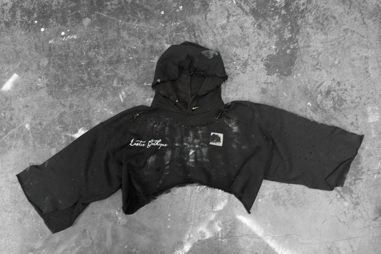 LUSTREGOTHIQUE — BLACK CROPPED HOODIE II (1/1)