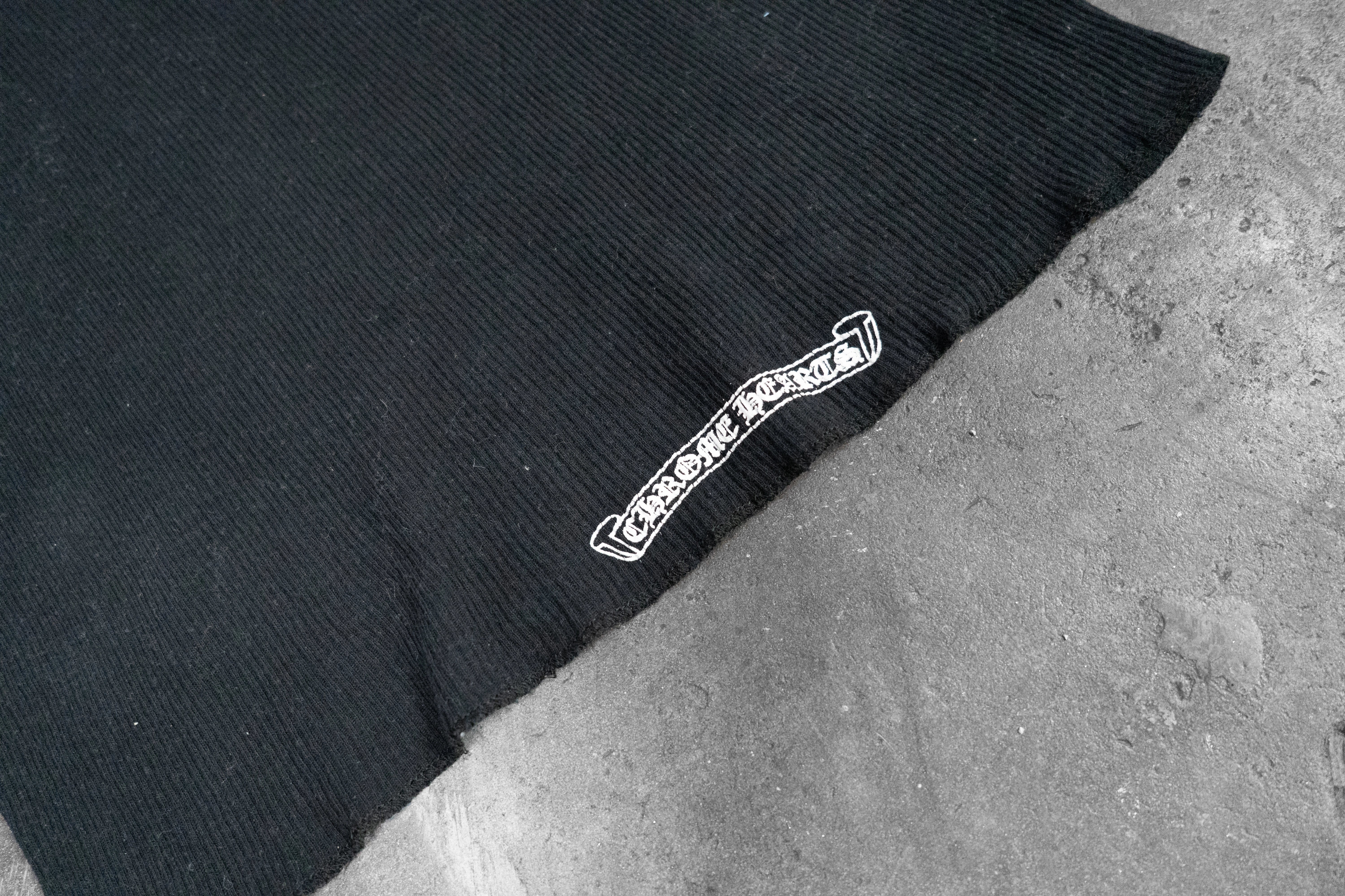 CHROME HEARTS — BLACK LOGO PRINT TANK TOP