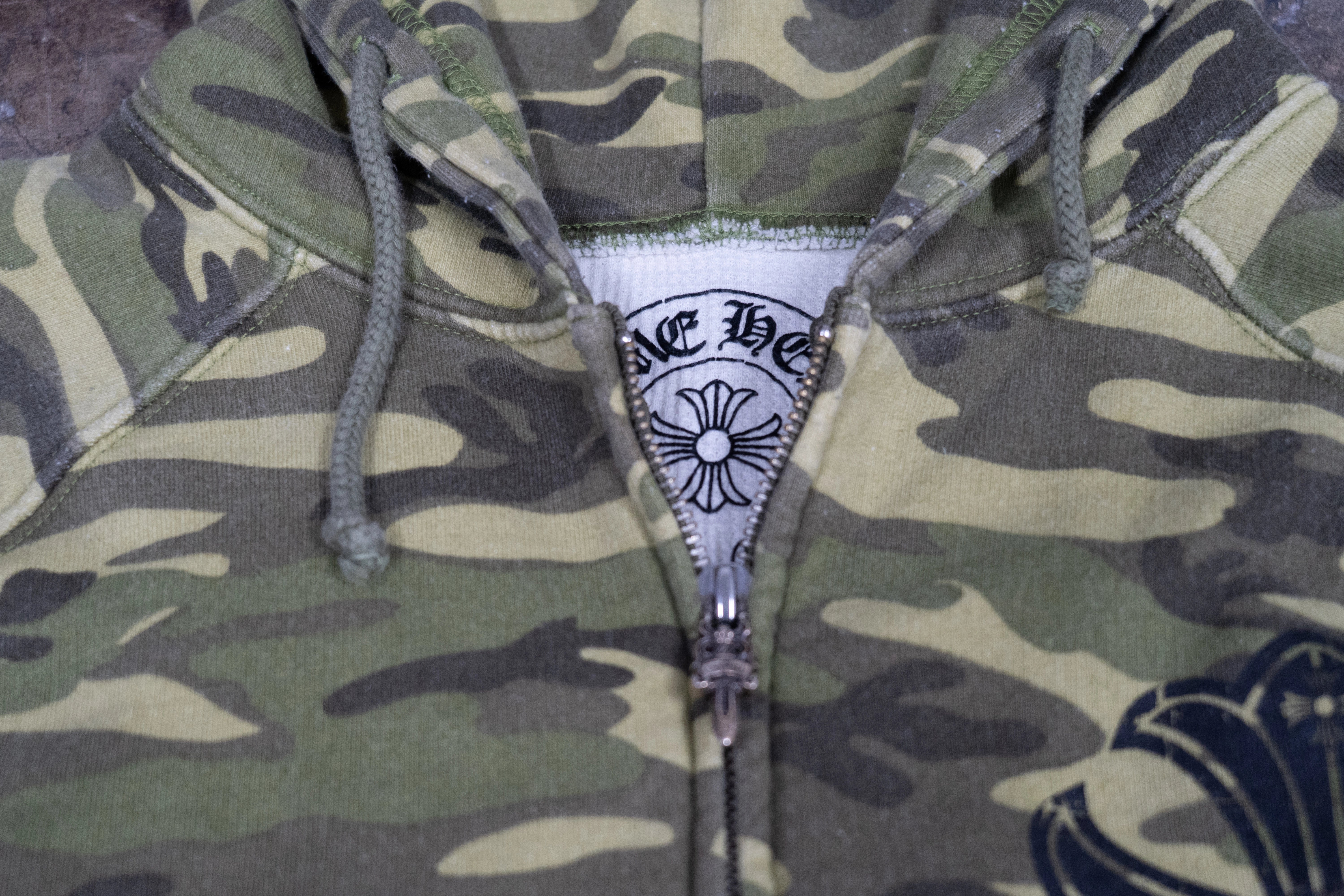 CHROME HEARTS — CAMO ZIP-UP HOODIE WITH GOLD HORSESHOE LOGO