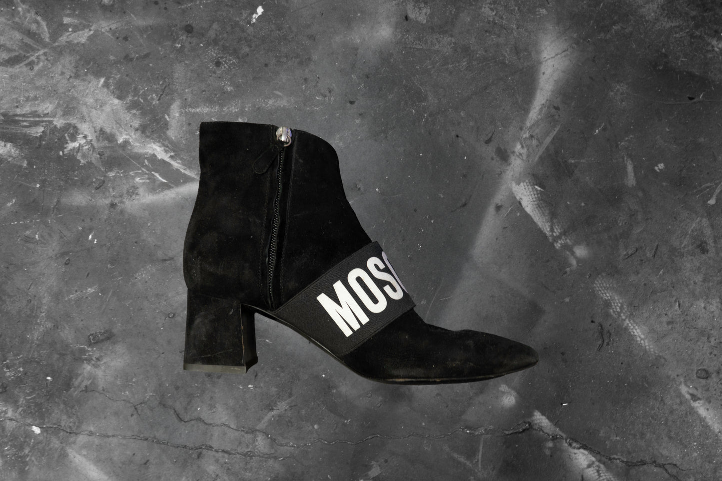 MOSCHINO — BLACK LEATHER LOGO BOOTS